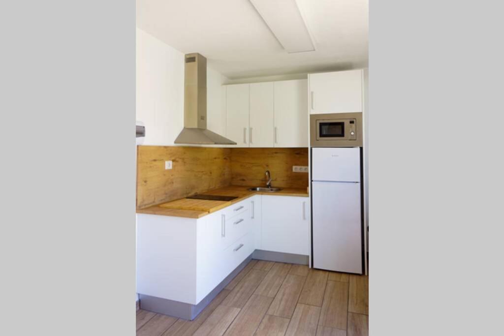 Apartamento Recien Reformado En Centro A Tres Minutos De La Playa Apartman Corralejo Kültér fotó